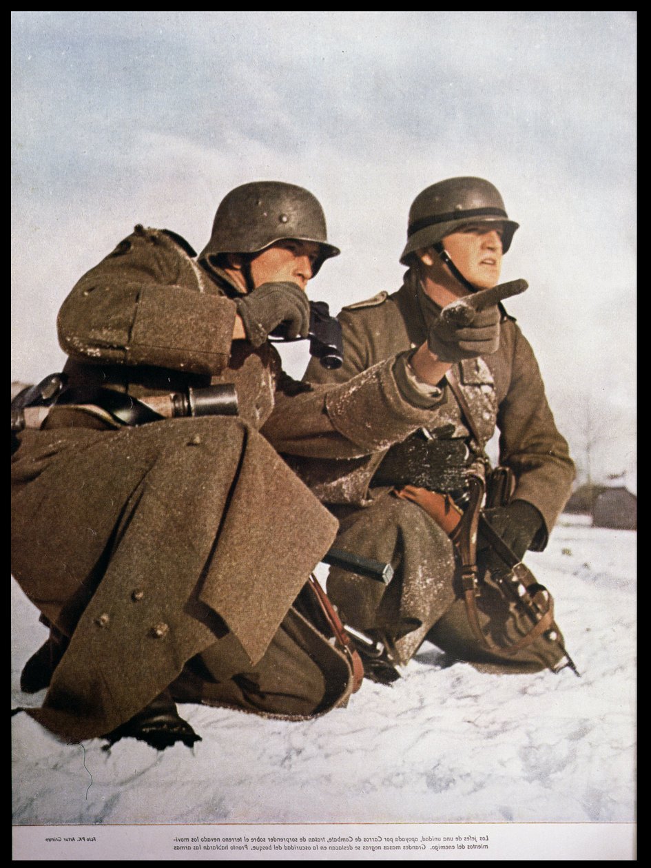 Unit Leaders near Leningrad looking out for new enemy movement, from 