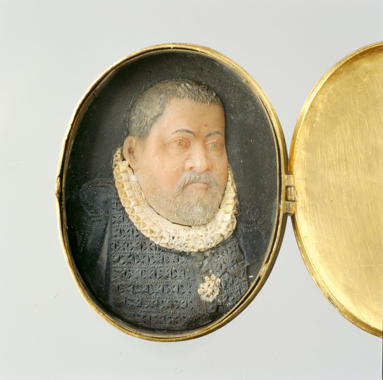 Locket containing wax miniature portrait of Landgrave Wilhelm IV by German School