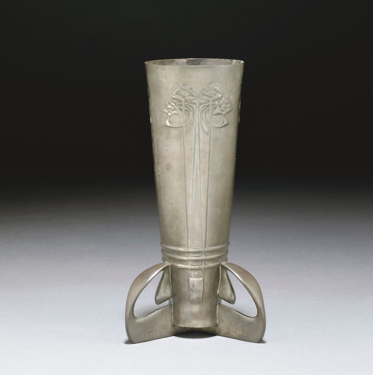 A Tudric Pewter Vase by Giovanni Bigatti
