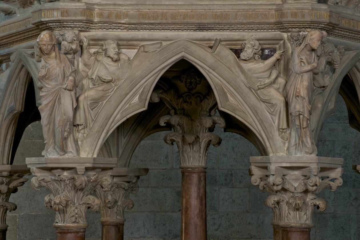 The pulpit in the Church of Sant