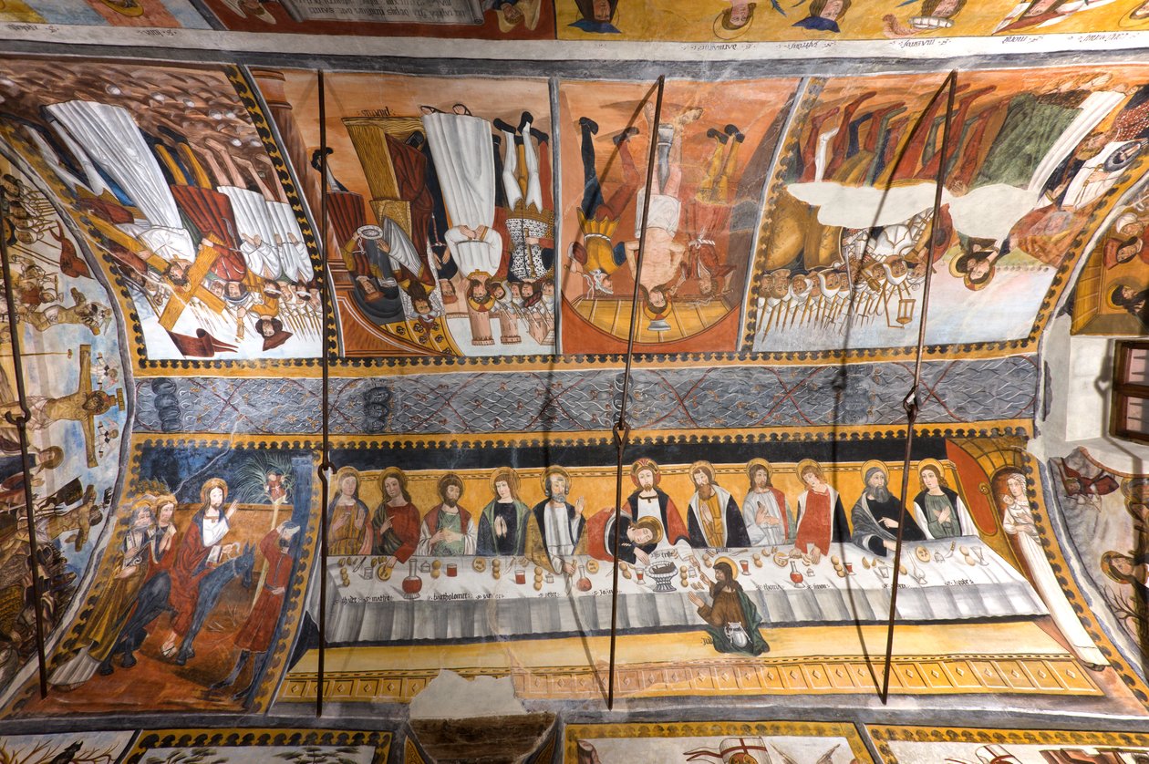 The Vault of the Botoneri Chapel with Stories of the Passion of Christ by Giovanni di Cherasco Botoneri