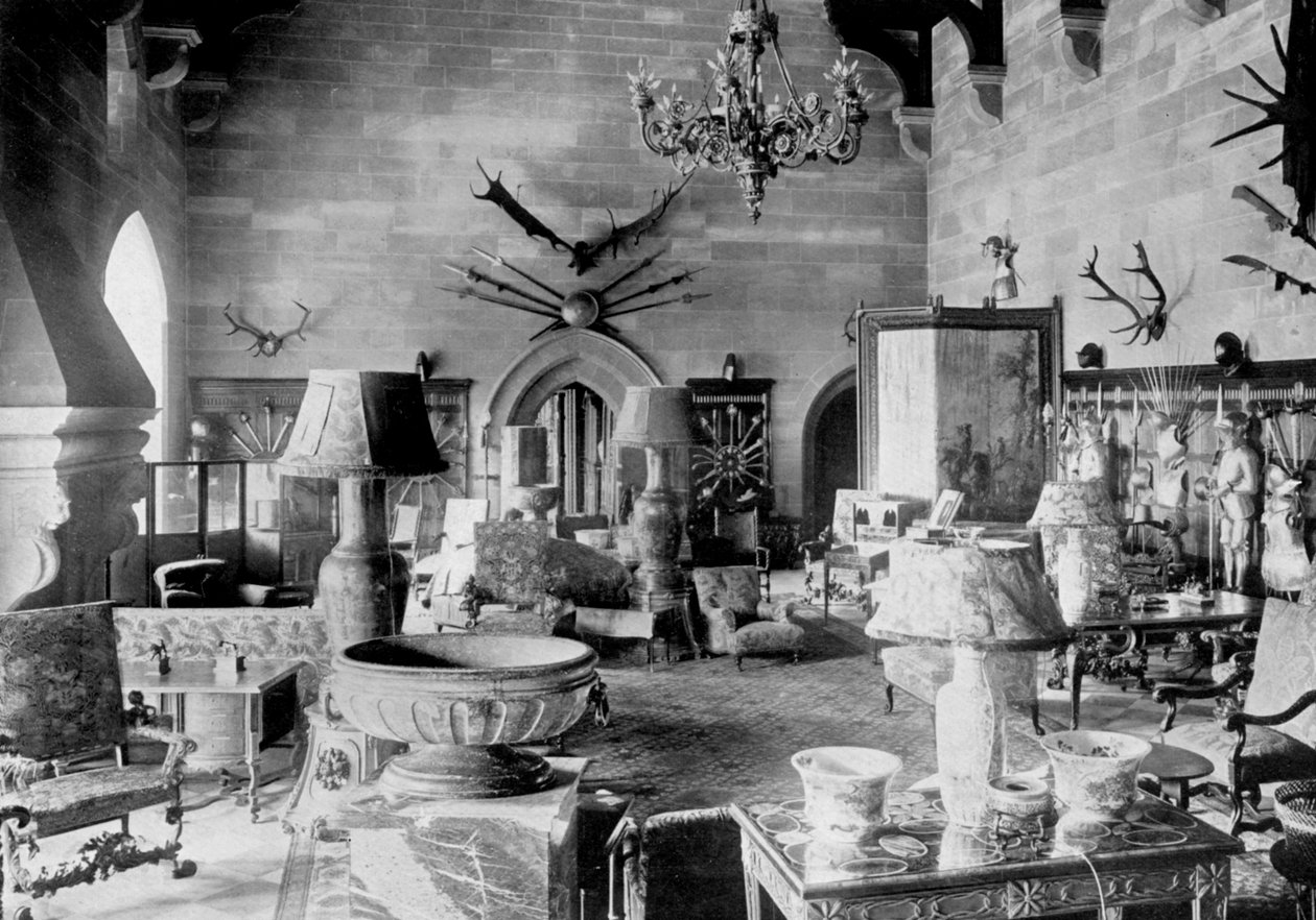 The Great Hall, Warwick Castle, 1924-1926 by HN King