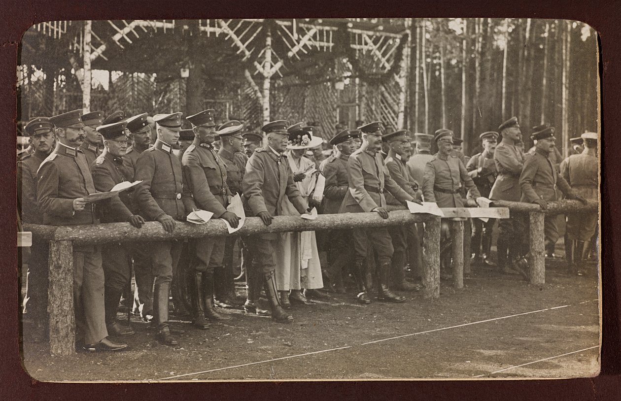 First World War: Ukraine in the years 1914-1916 during the invasion of the German army. Group of soldiers by Heldenfriedhof Dsessentniki (attr. to)