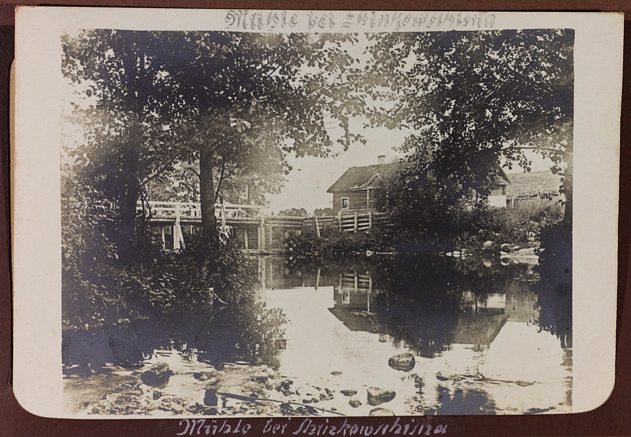 First World War: the Ukraine in the years 1914-1916 during the invasion of the German army. Bridge over the river by Heldenfriedhof Dsessentniki (attr. to)