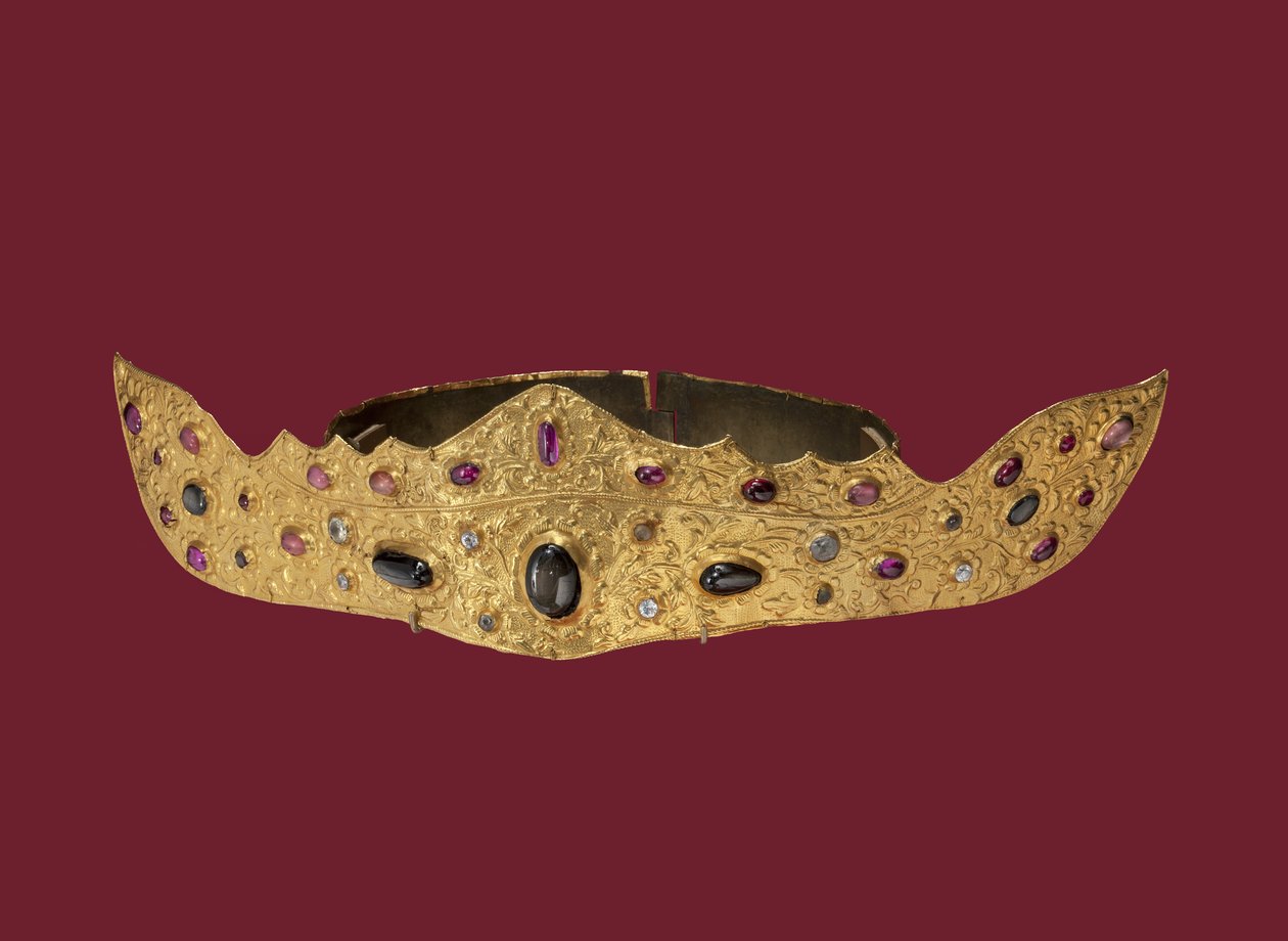 Crown, Klungkung Kingdom by Indonesian School