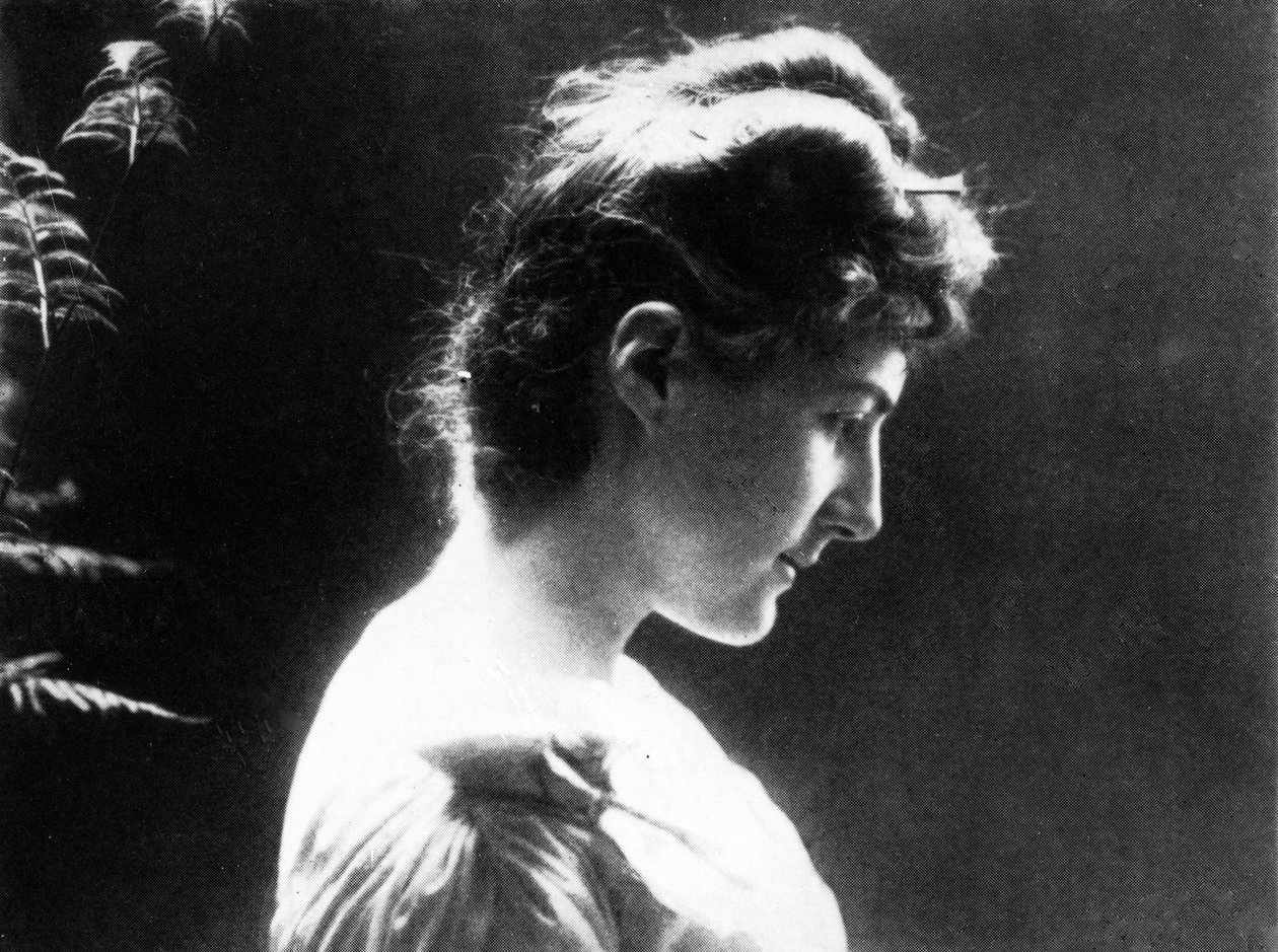 Florence Balcombe, 1880 by Irish Photographer