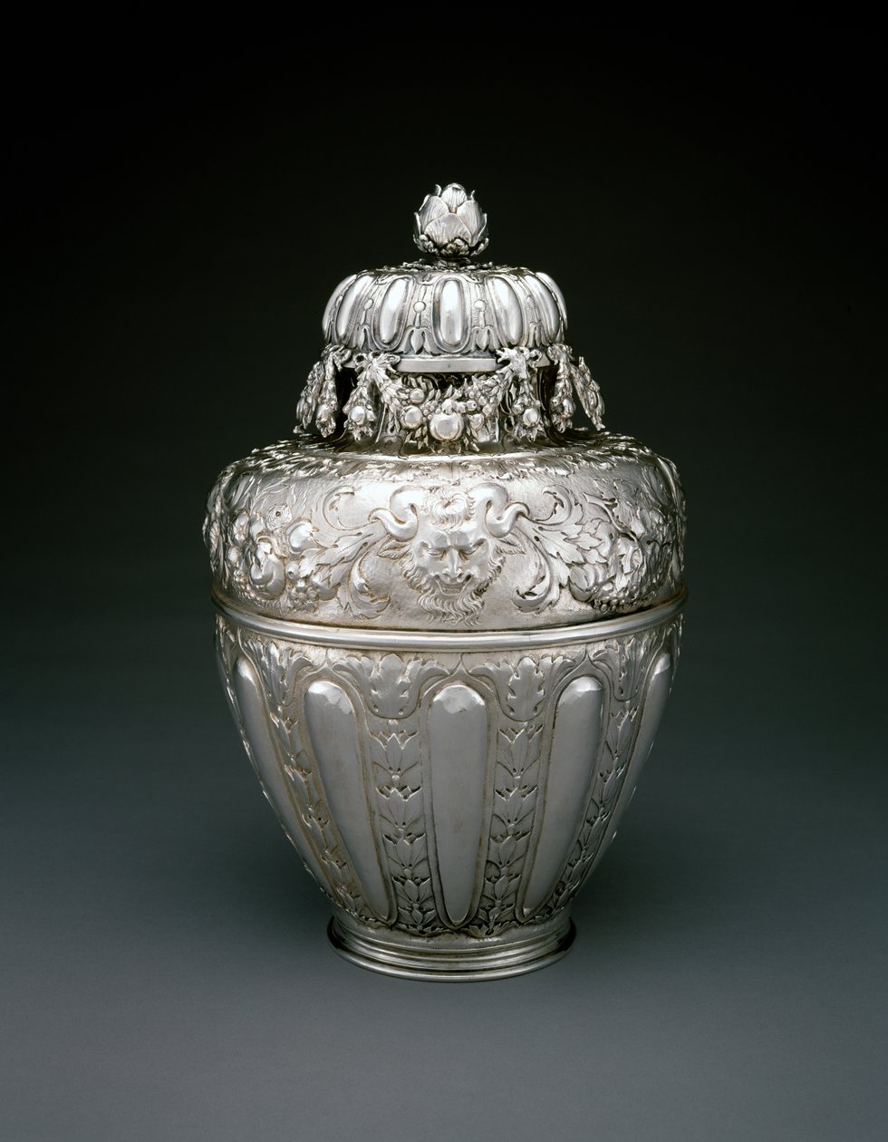 Ginger Jar with Lid, c.1677 by Jacob Bodendick