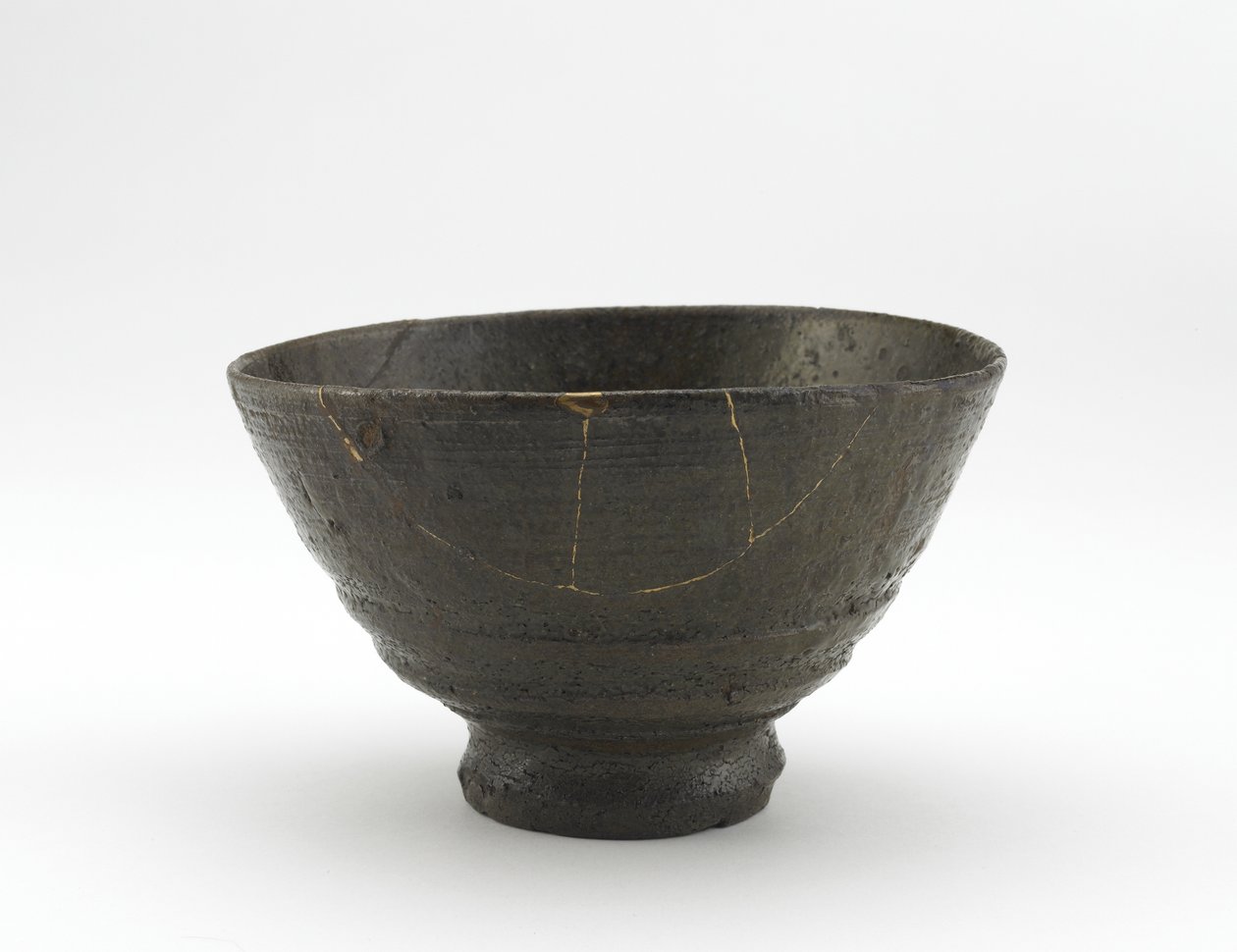 Rakuzan Ware Tea Bowl in Kugibori Irabo Style, Early 18th Century by Japanese School