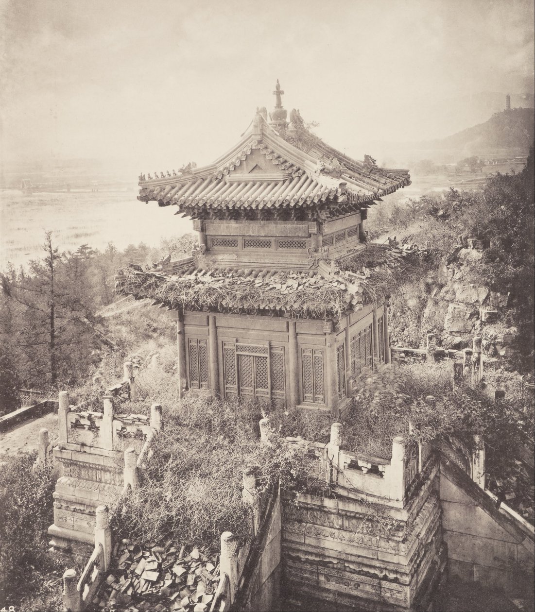 Bronze Temple, Wan-Show-Shan by John Thomson