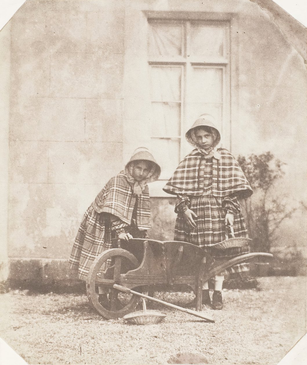 Elinor and Lucy Llewelyn, 1853-56 by John Dillwyn Llewelyn
