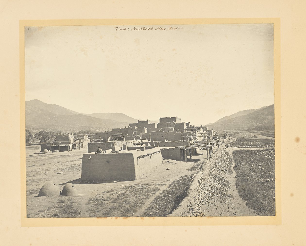 Taos: Northern New Mexico by John K. Hillers