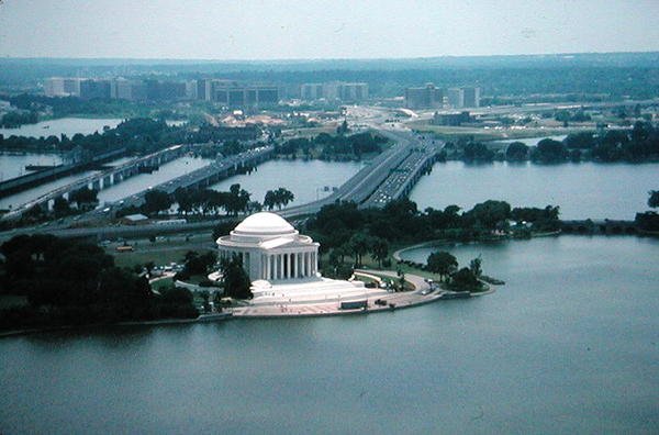 Jefferson Memorial, built 1938-43 by John Russell Pope