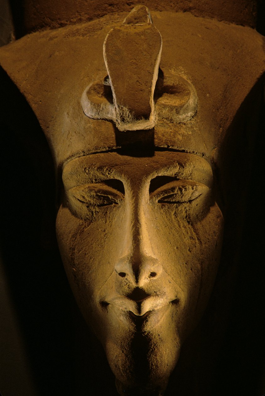Colossal statue of Akhenaten, Amenhotep IV, Egyptian Museum, Cairo, New ...