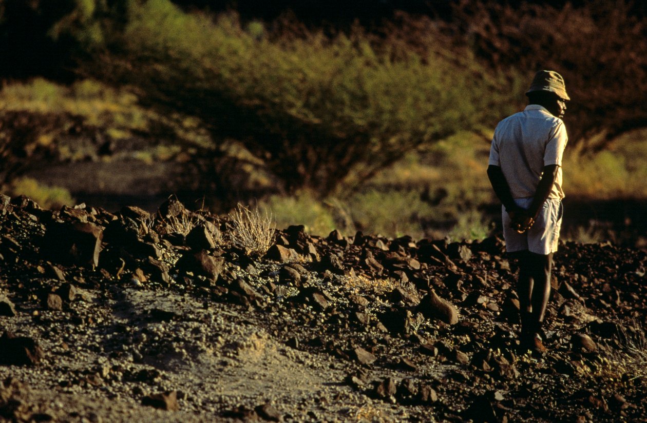 Fossil hunter, Kamoya Kimeu, leader of the Hominid Gang, 2008 (photo) by Kenneth Garrett