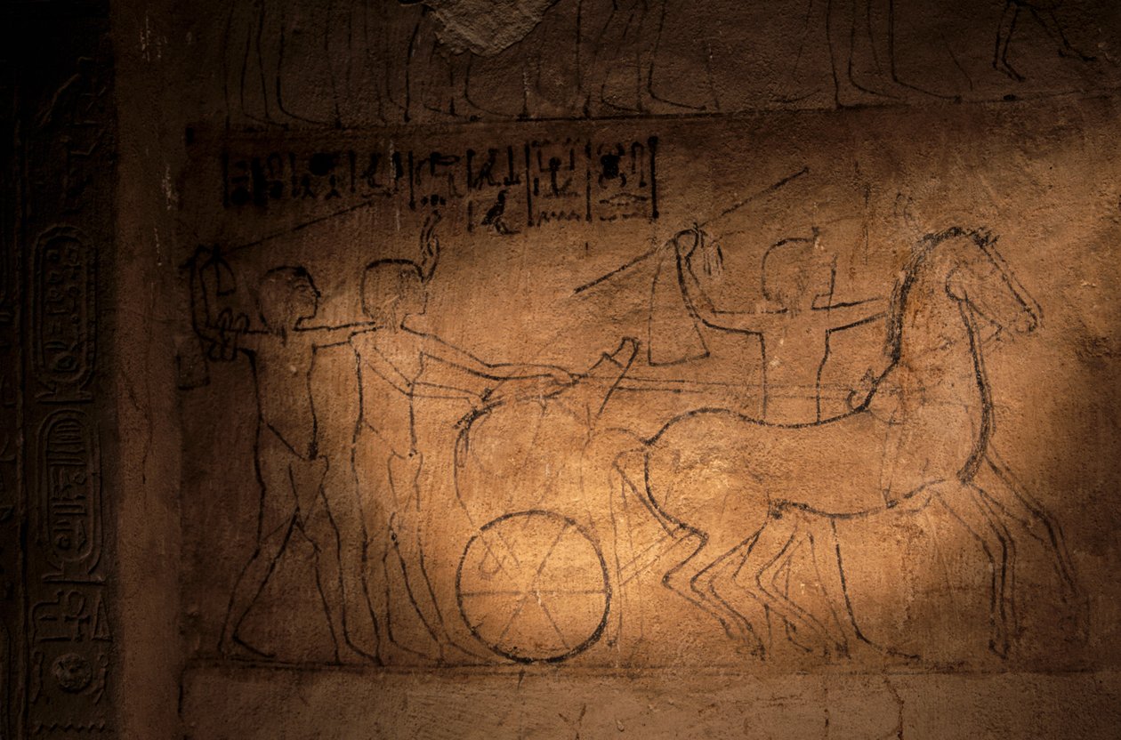 Sketch of Akhenaten driving a chariot, tomb of Mahu, 