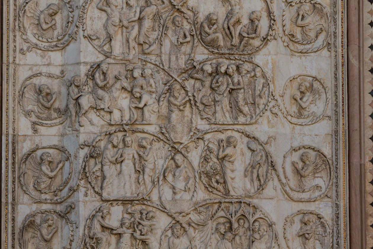 Scenes from Life of Christ by Lorenzo Maitani