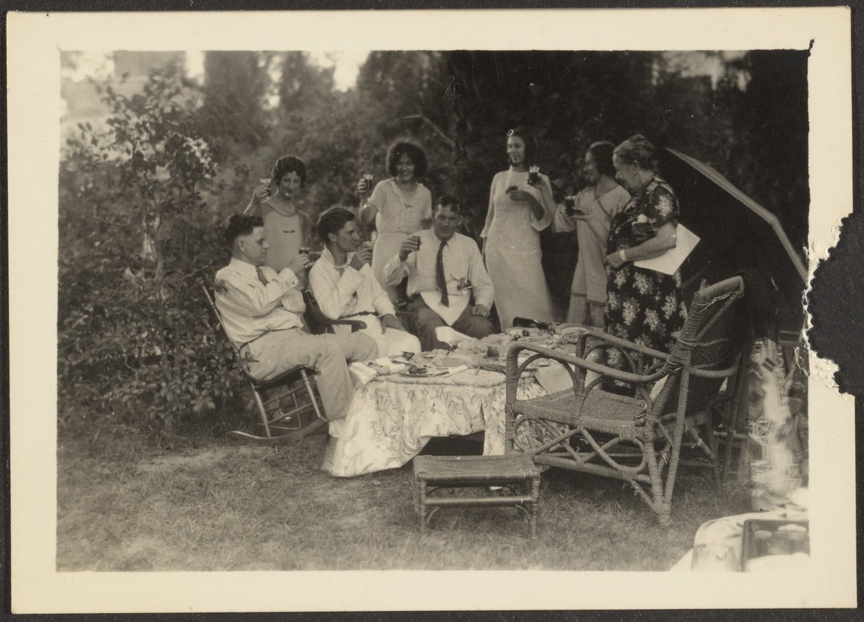 [Garden Party] by Louis Fleckenstein