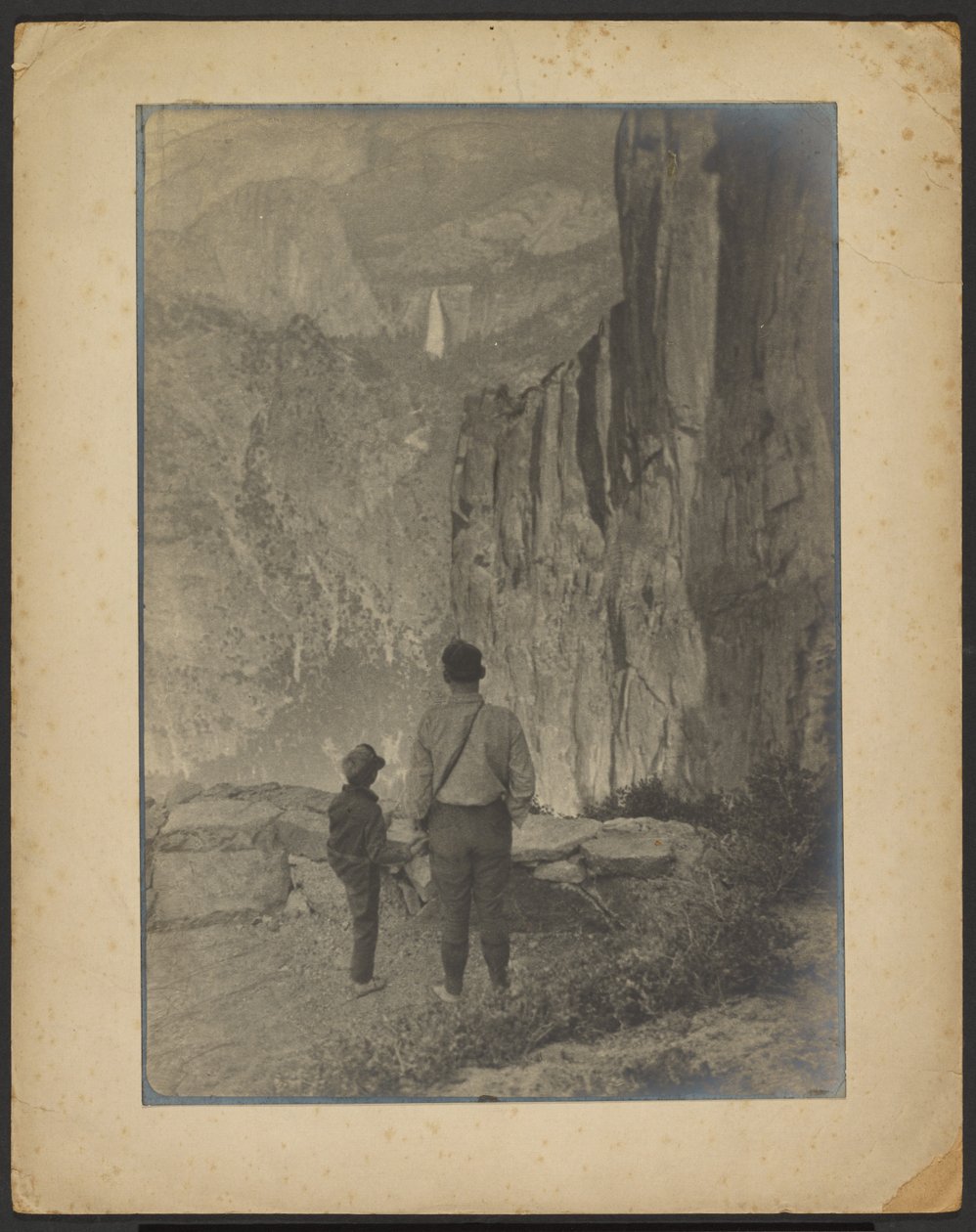 Nevada Falls - Yosemite by Louis Fleckenstein