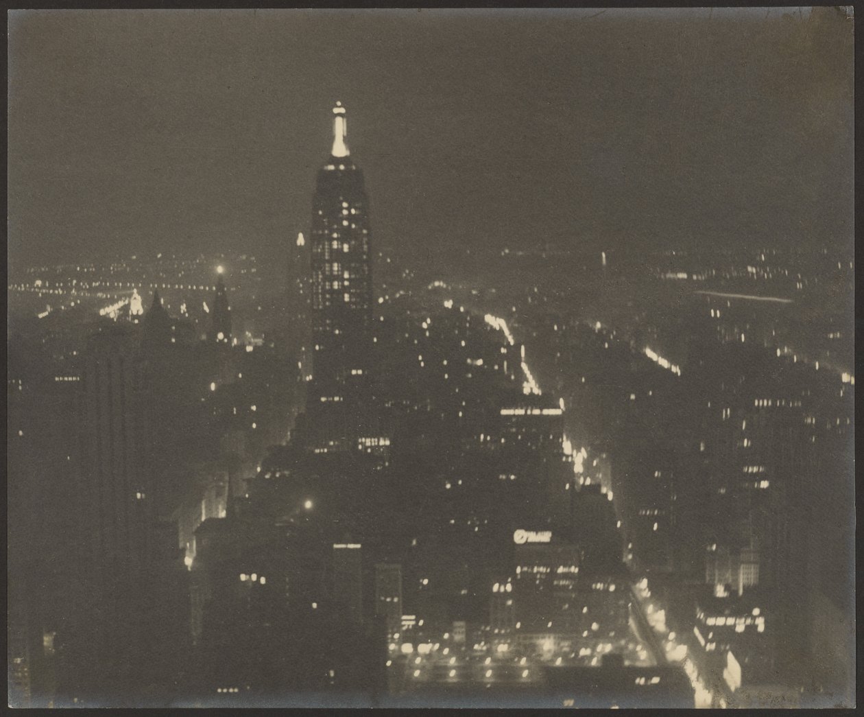 New York City - Night by Louis Fleckenstein