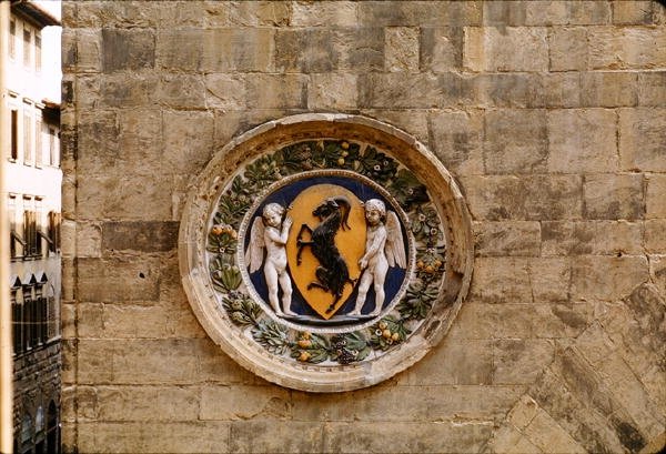 Stemma of the Mercanzia guild by Luca Della Robbia