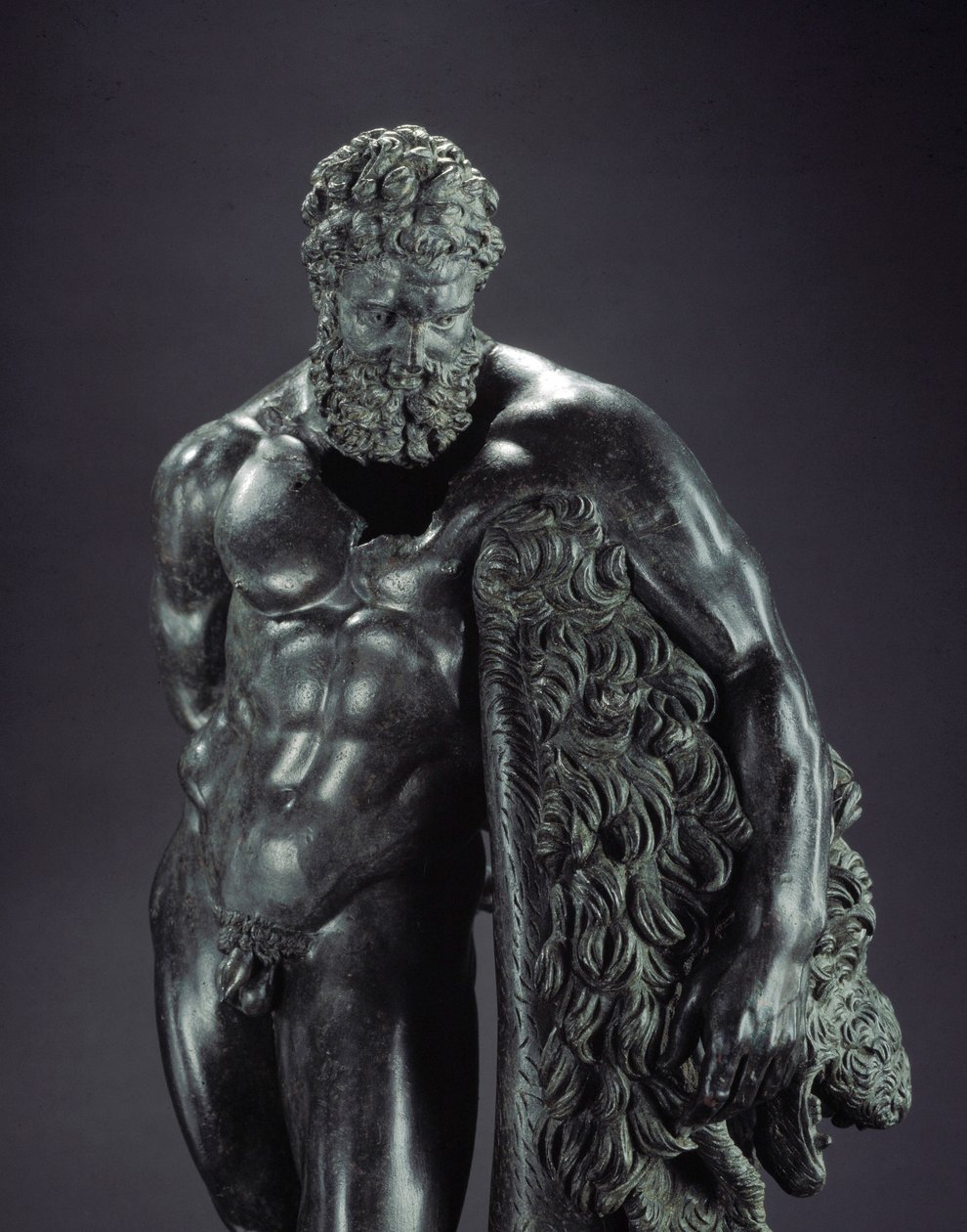 Greek Art: “” Heracles at rest”” Detail - Bronze sculpture of Lysippe of Sicyone (395-305 BC) 4th century BC, from the Shrine of Ercole Curino, Sulmona - Museo Nazionale Archeologico, Chieti Italy - Herakles (Hercules) resting - Detail of the bronze sculpt by Lysippos (attributed to)