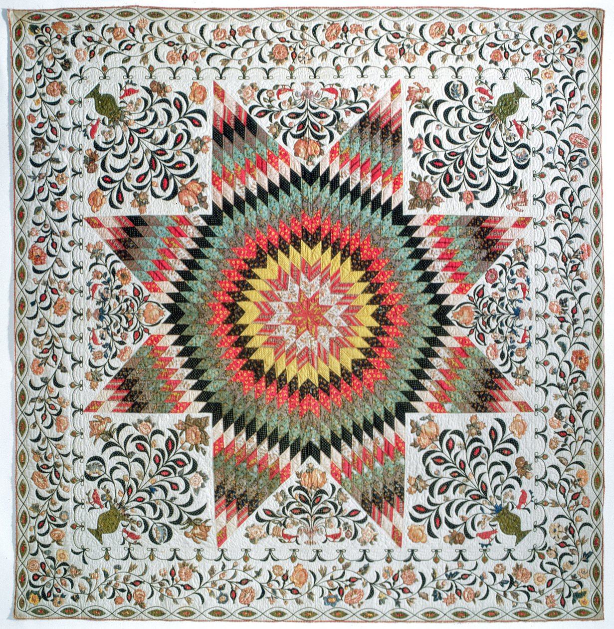 Rising Sun or Star of Bethlehem applique quilt from New York, c.1830-50 by Mary Totten