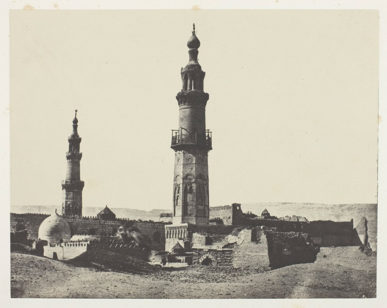 Mosque of Aly-Bey, Girgeh, Upper Egypt, plate 15 from the album "Egypt, Nubia, Palestine and Syria" (1852) by Maxime Du Camp