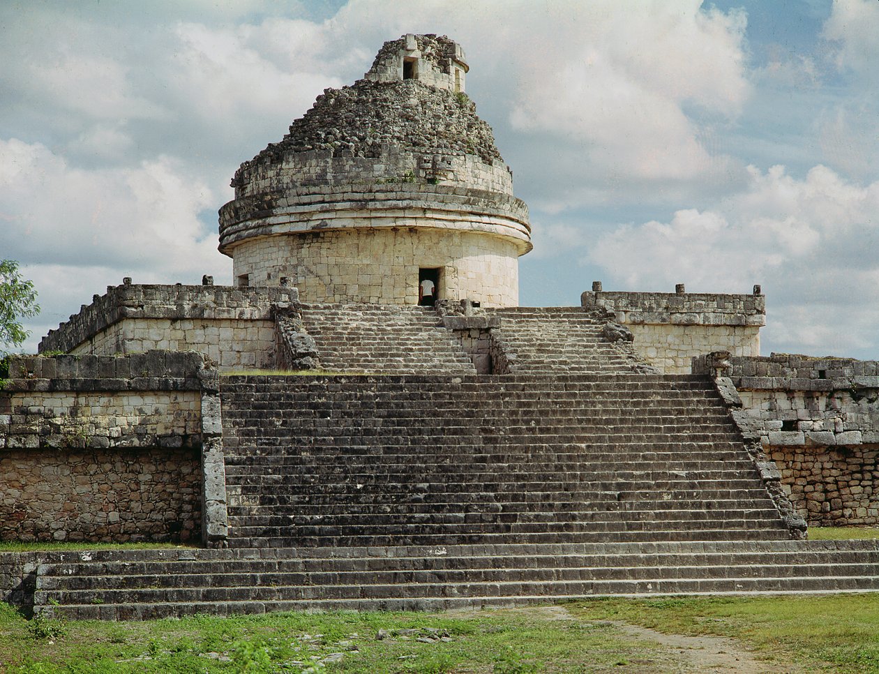 El Caracol (The Great Conch) by Mayan