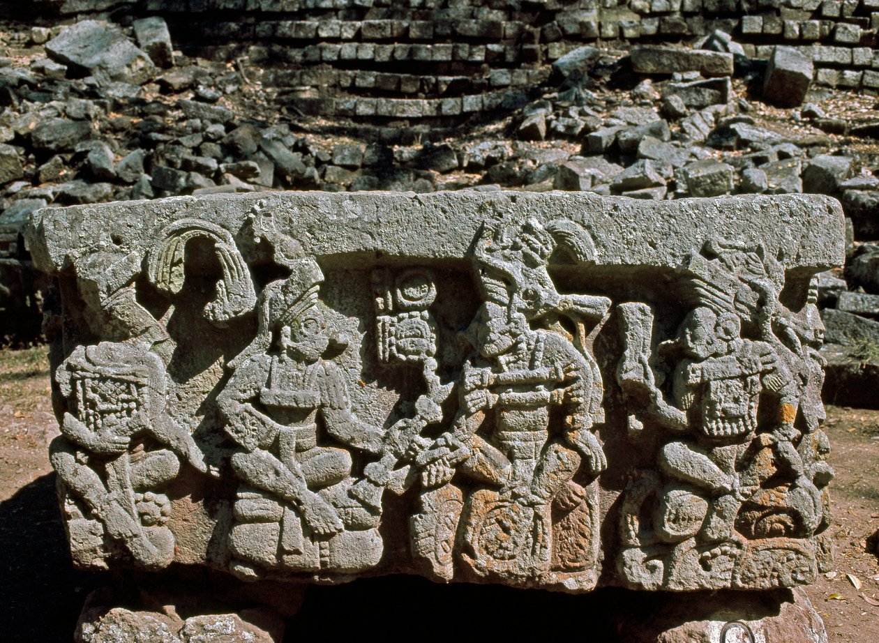 Altar Q with coronation of king of rising sun, 776 AD by Mayan