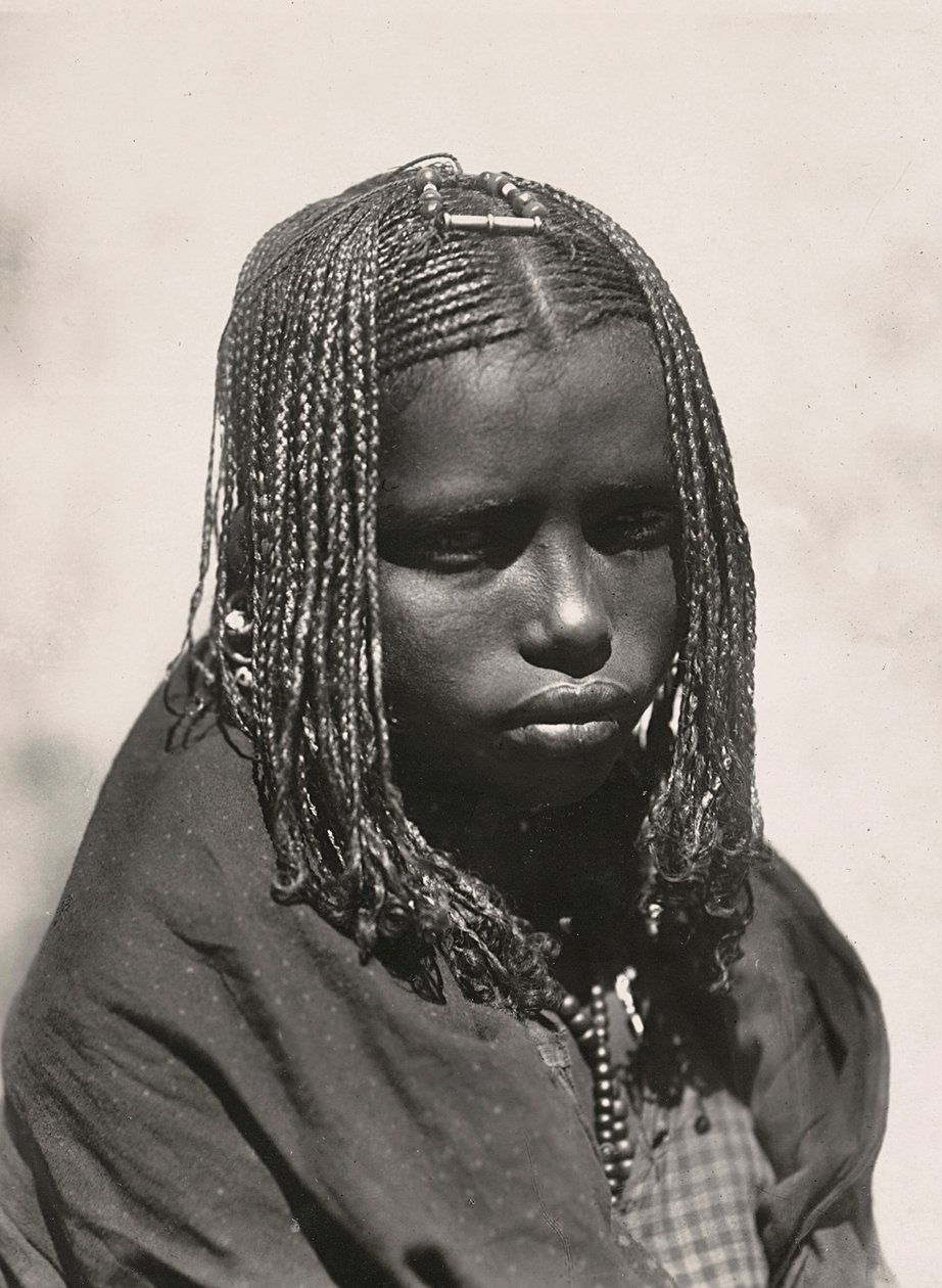 Building an Empire in the Fascist age: a Cunama girl by Modestino Baldinetti