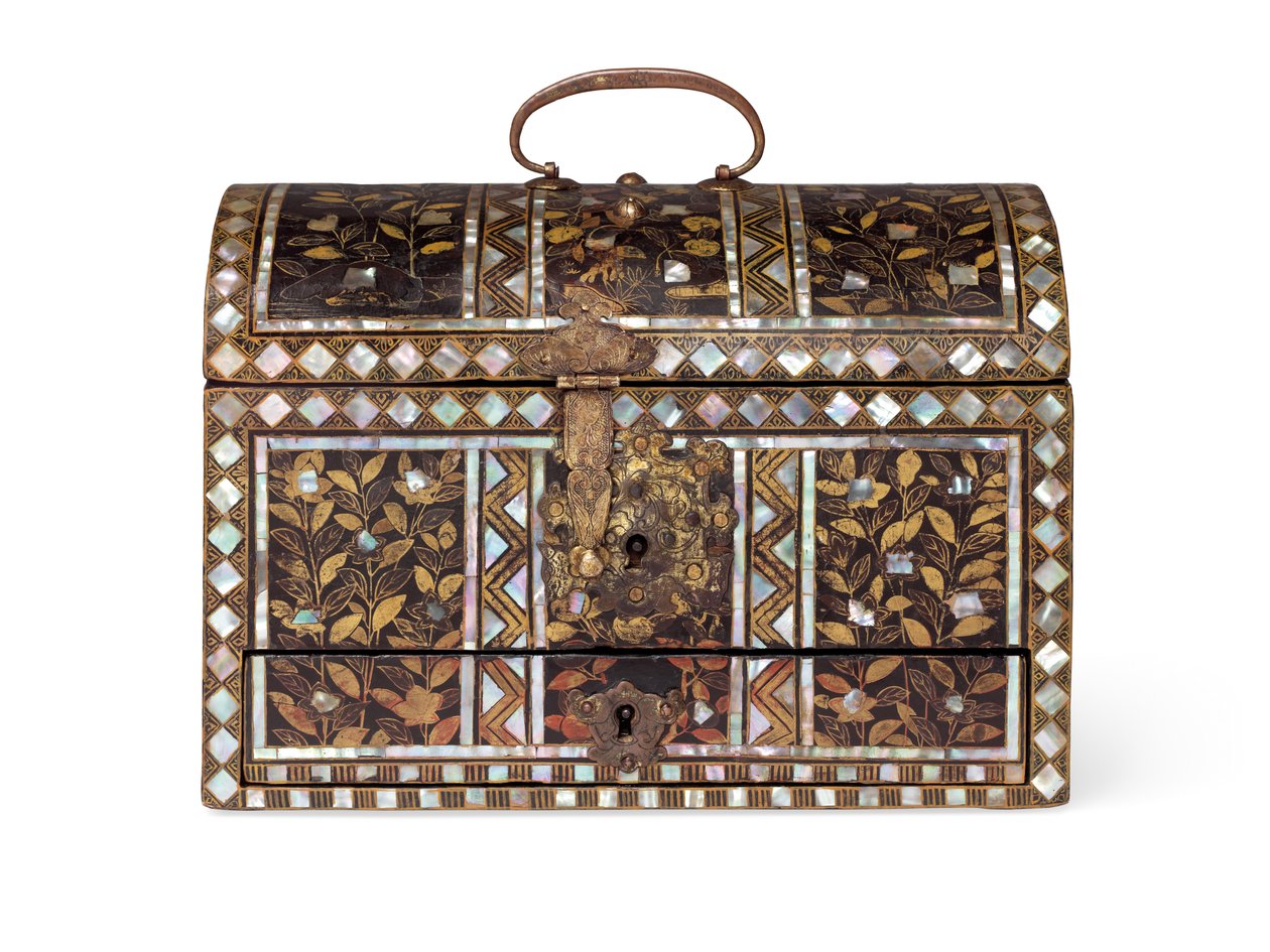A rare lacquer casket with integral drawer, commissioned by the Portuguese by Period Momoyama
