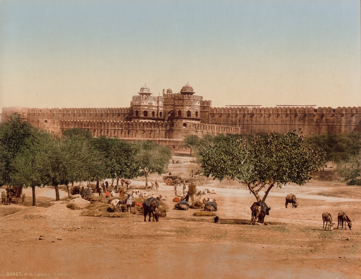 Agra. The Fort by Photoglob Co. (Zurich, active c. 1890 1910)