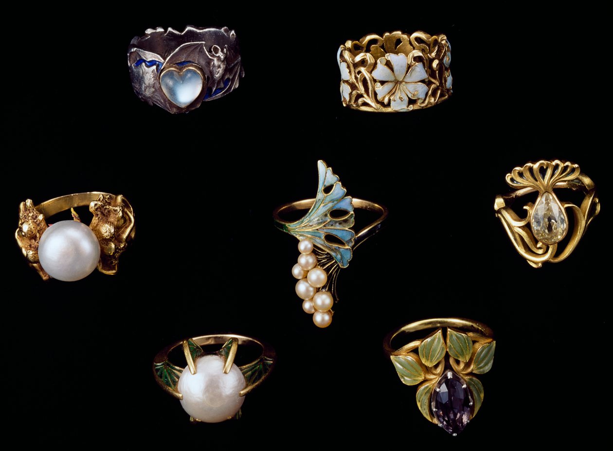 Gold, silver and copper rings with enamel, opal, pearls, amethysts and brilliant diamonds by Rene Jules Lalique