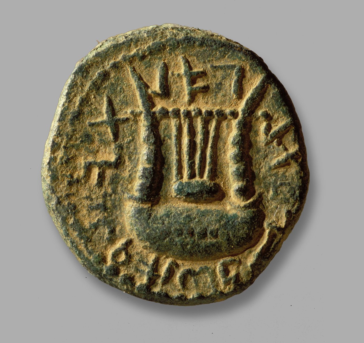 Coin commemorating the Bar-Kokhba revolt against the Romans, 132-133 by Roman