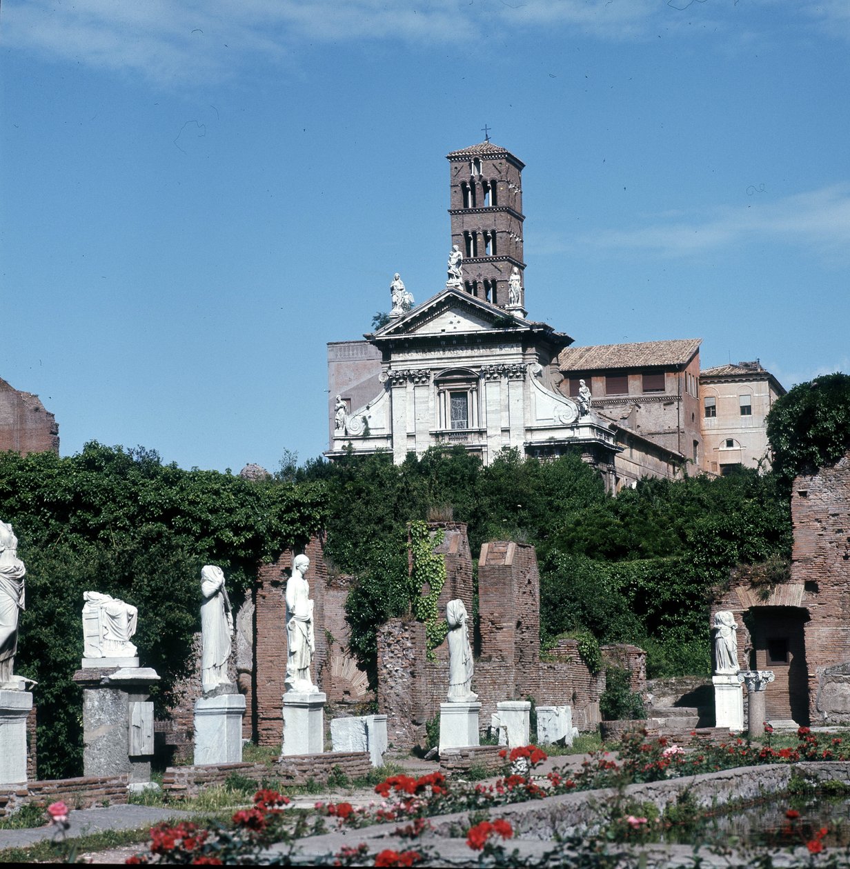 Casa delle Vestali (Foyer des vestales), Foro Romano, Rome, Italy. by Roman