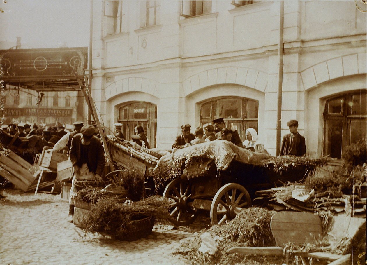 The Sukharev Market In Moscow by Russian Photographer