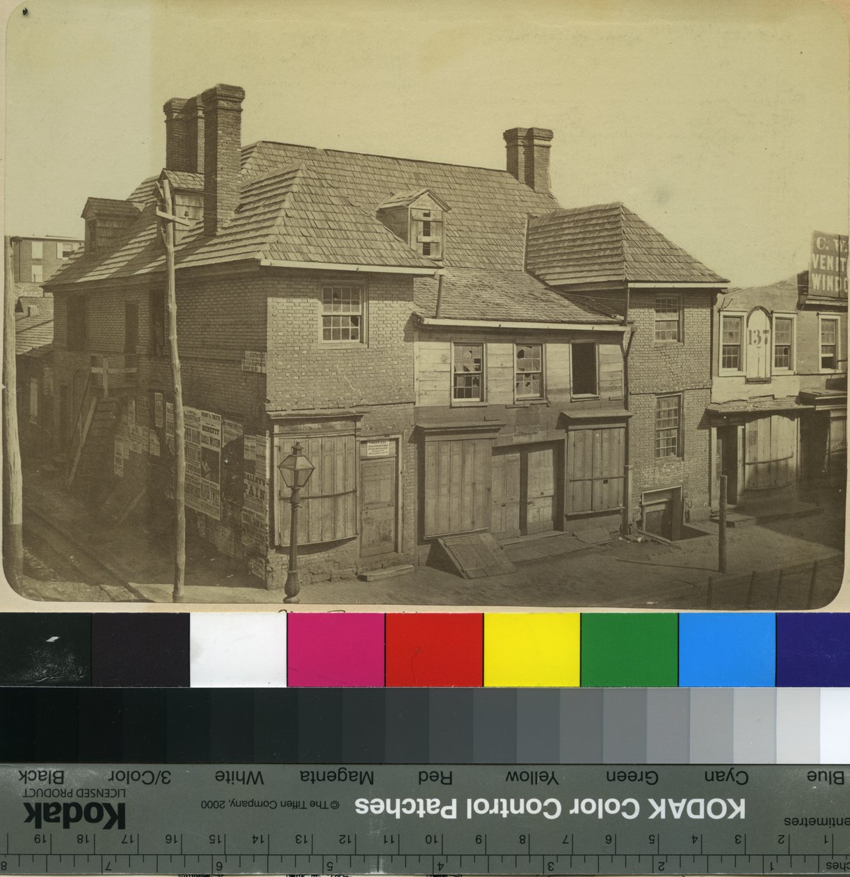Slate Roof House by Samuel Castner