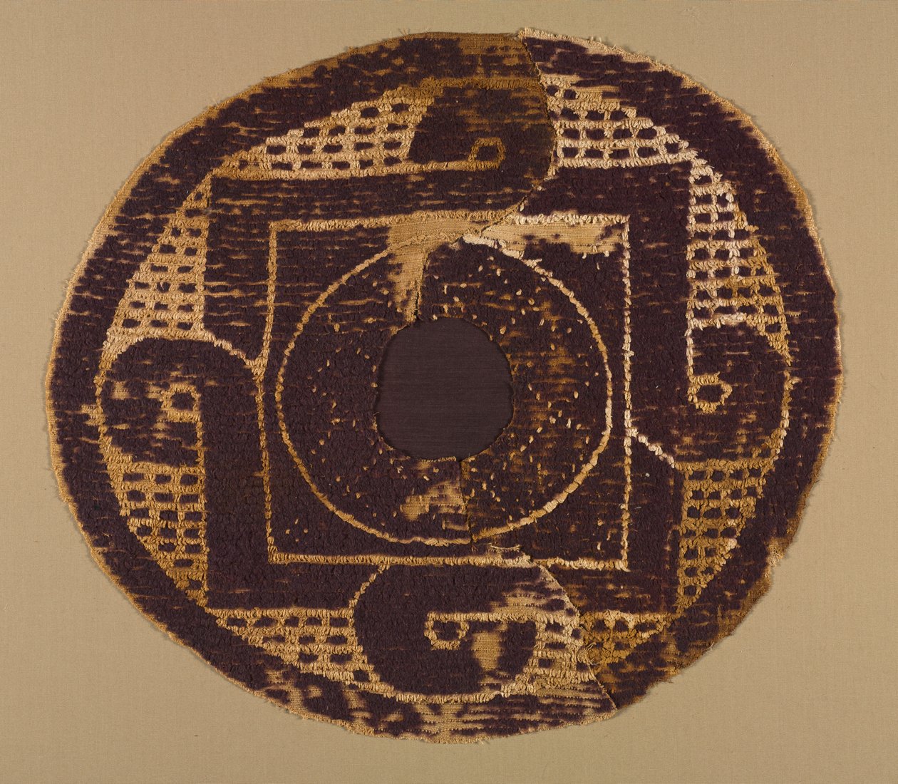 Looped Roundel from a Blanket or Cover, 300s-400s by School Byzantine