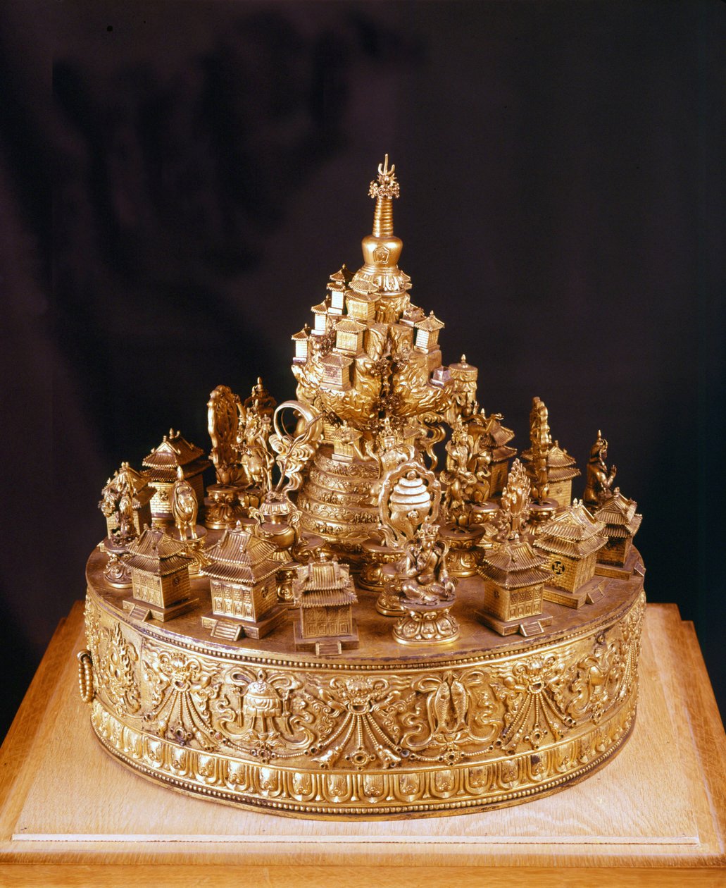 Tibetan Mandala: rare piece in sculpted gold bronze. The mandala is a view of the divine cosmos, in the center of which is Mount Meru, a mountain surmounted by the palace of the supreme god Indra and surrounded by four continents - Musée Guimet, Paris by School Tibetan
