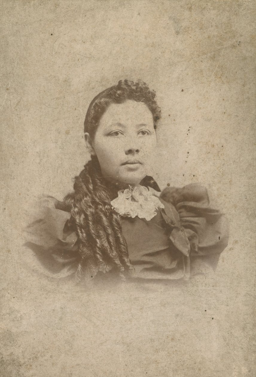 Cabinet Card of an Unidentified Member of the Vass Family by Sidney Rufus Alley