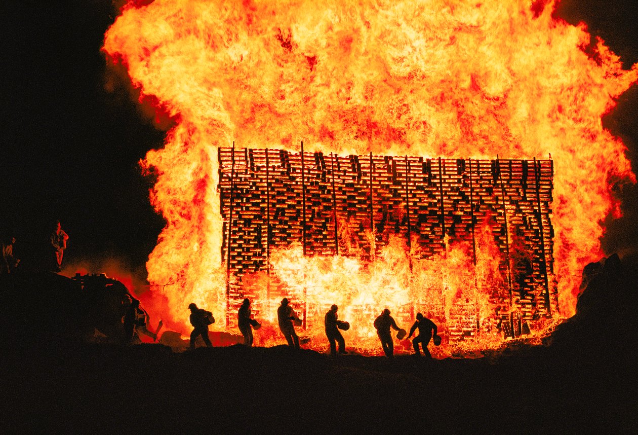 Icelanders celebrate midsummer Viking-style with fire, song and drink, 2000 (photo) by Sisse Brimberg