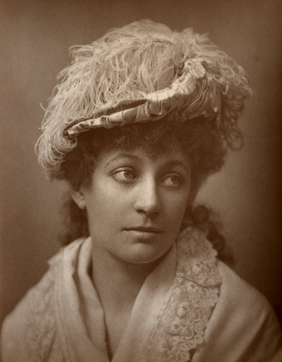 Lucy Buckstone, British actress by St James