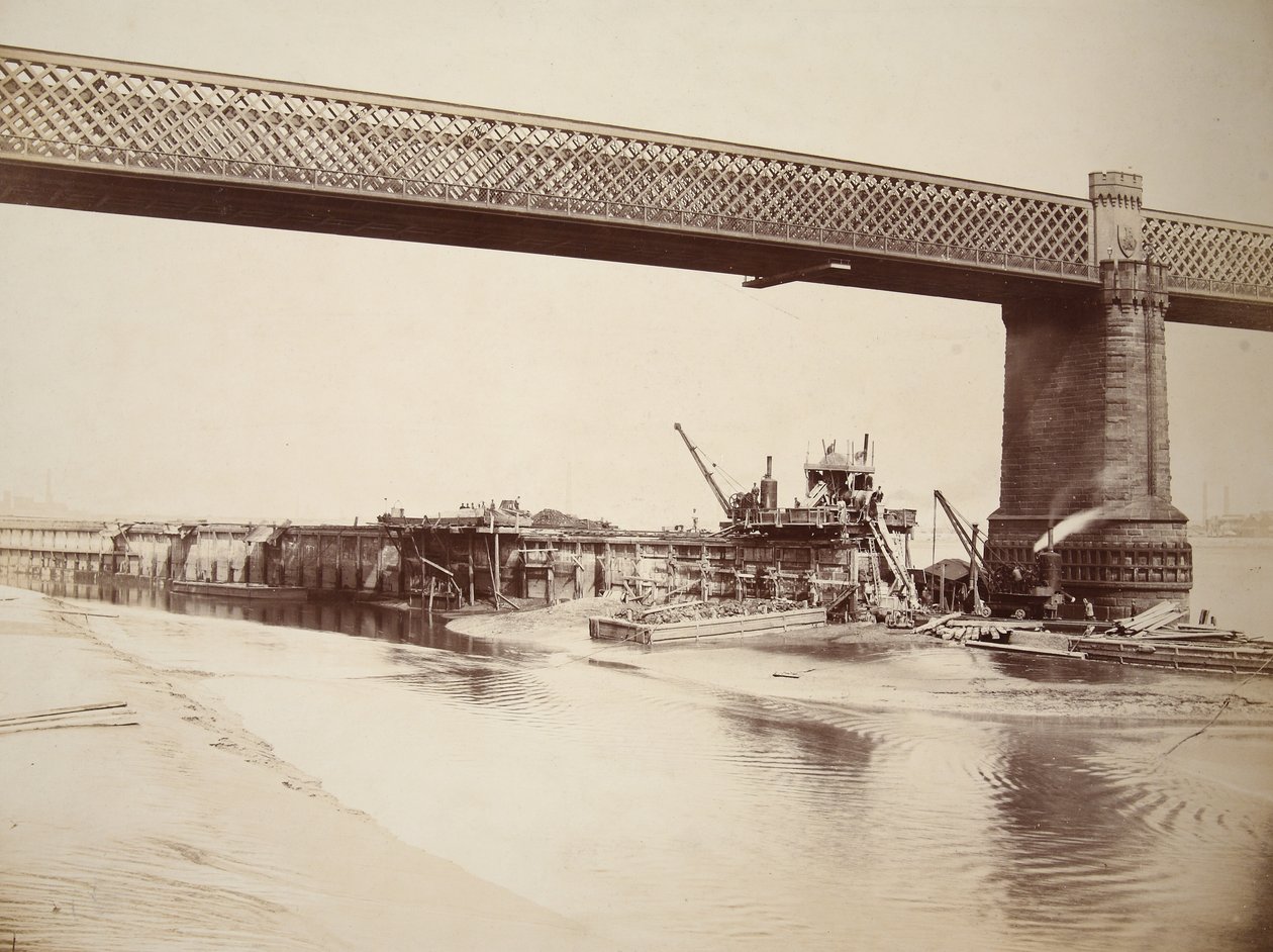 Runcorn Bridge, making concrete wall by Thomas Birtles