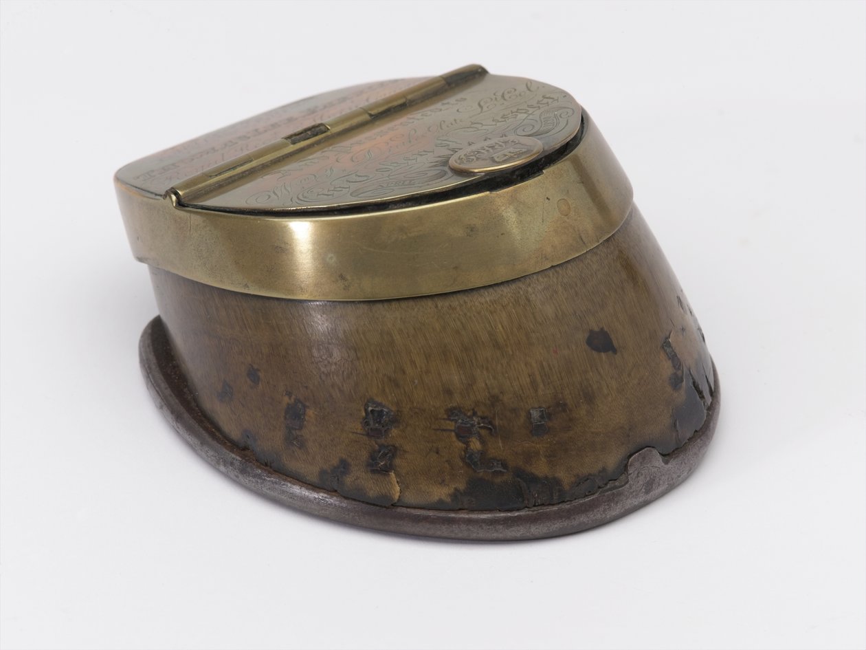 Horse’s hoof inkwell belonging to Captain William Tyrwhitt Drake, Royal Horse Guards, c.1829 by Thomas Lee