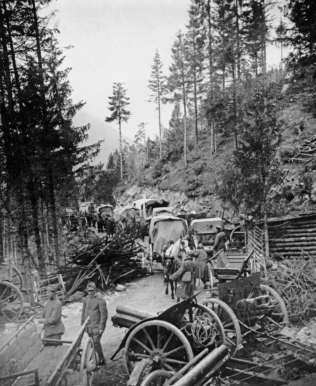 Supply Waggons in Italy During World War I by Unbekannt Unbekannt