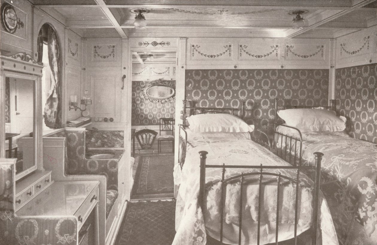 A Home on the Rolling Deep. Aboard a Royal Mail, 1914 by Unbekannt