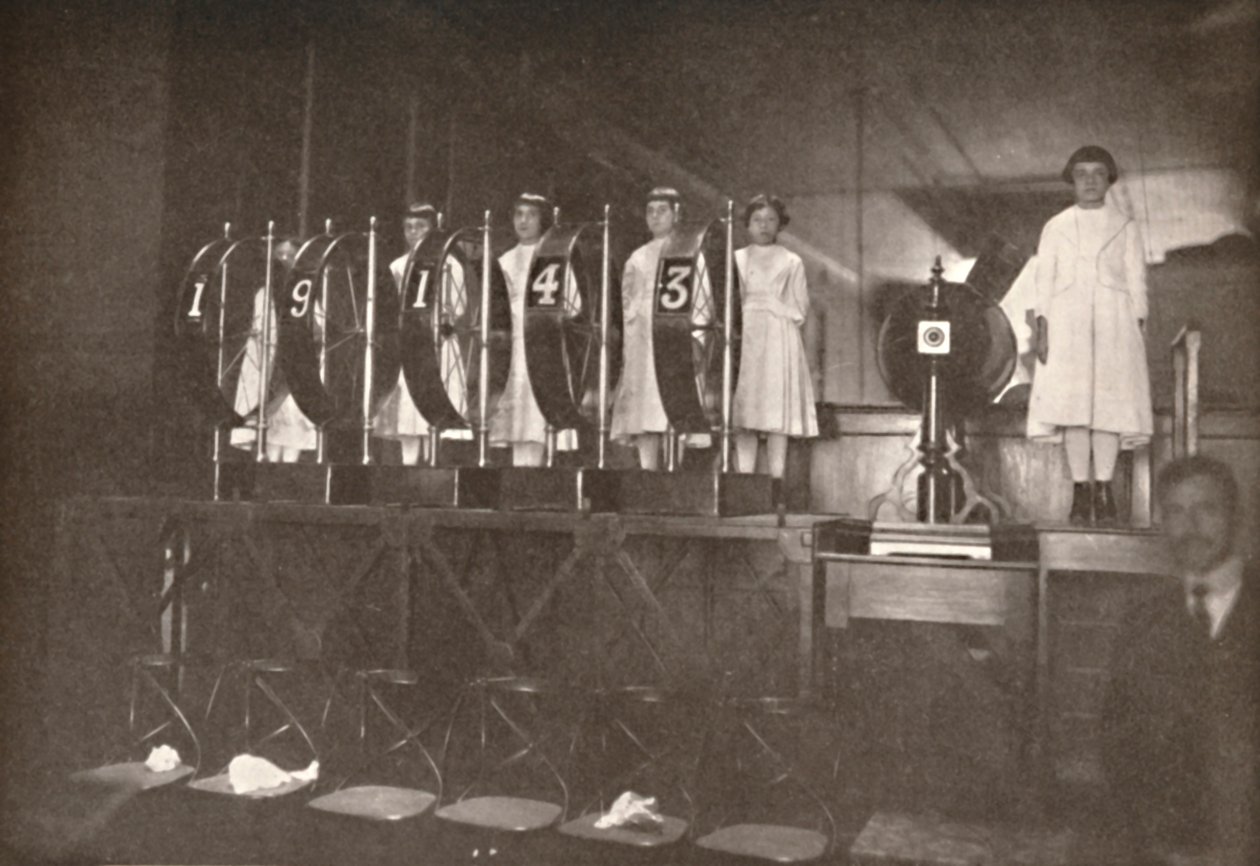 A lucky number for my readers. How the Rio Daily State Lottery is drawn, 1914 by Unbekannt