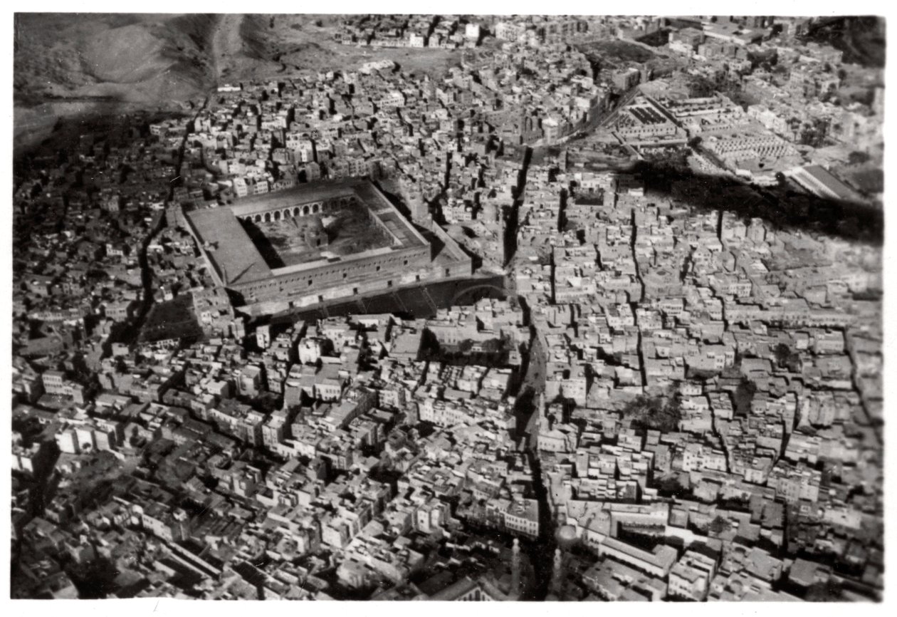 Aerial View of Old Cairo, Egypt, from a Zeppelin, 1931-1933 by Unbekannt