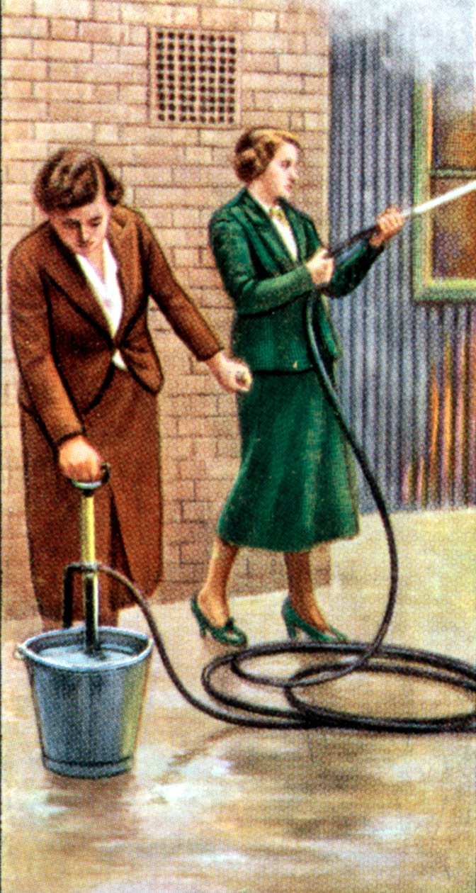 Air Raid Precautions, cigarette card, British by Unbekannt