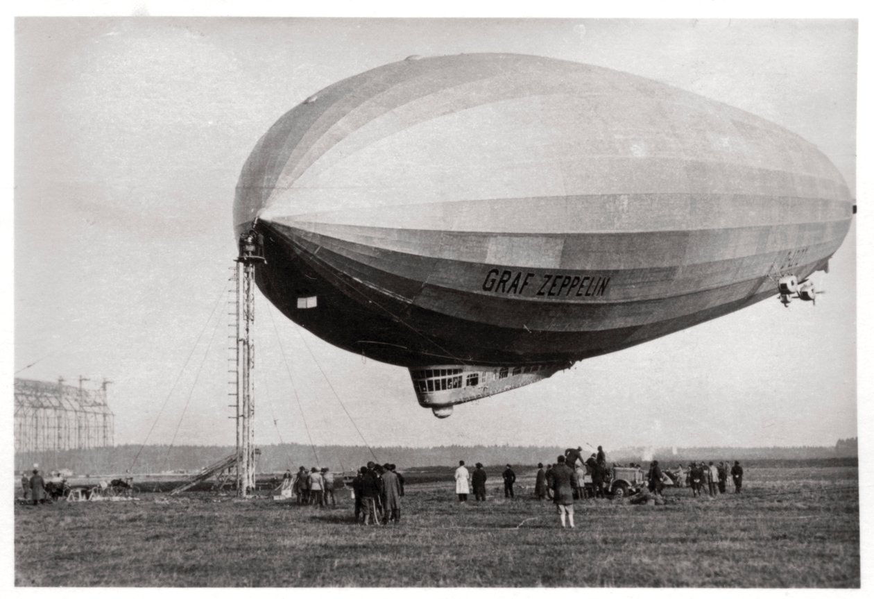 Airship LZ127 Graf Zeppelin Moored at Loewental, Germany by Unbekannt